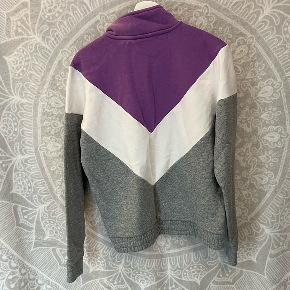 EUC ADORABLE COLOR BLOCK CHEVRON CUTE CUFF HEMLINE SWEATSHIRT L LARGE - Picture 2 of 10